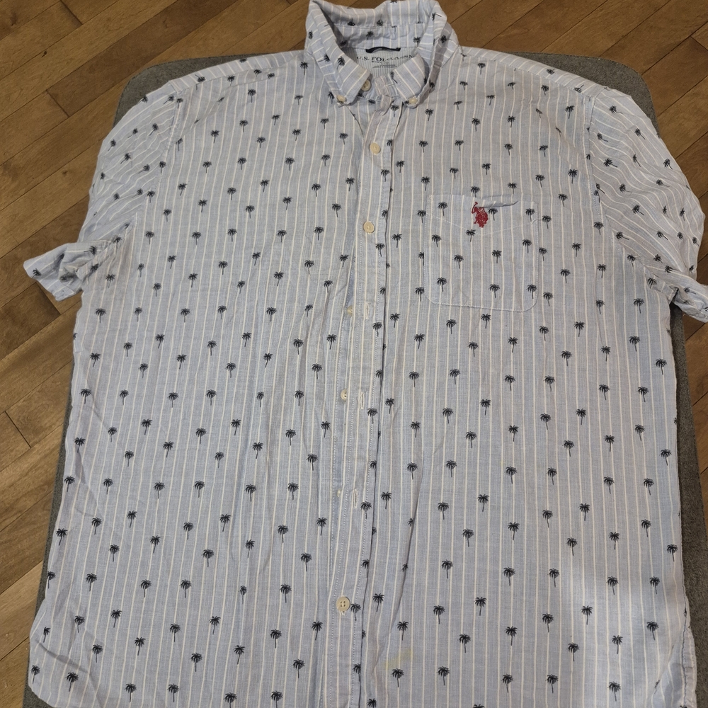 U.S. Polo Assn. White and Navy Palm Print Shirt | Chemise Manche Courte